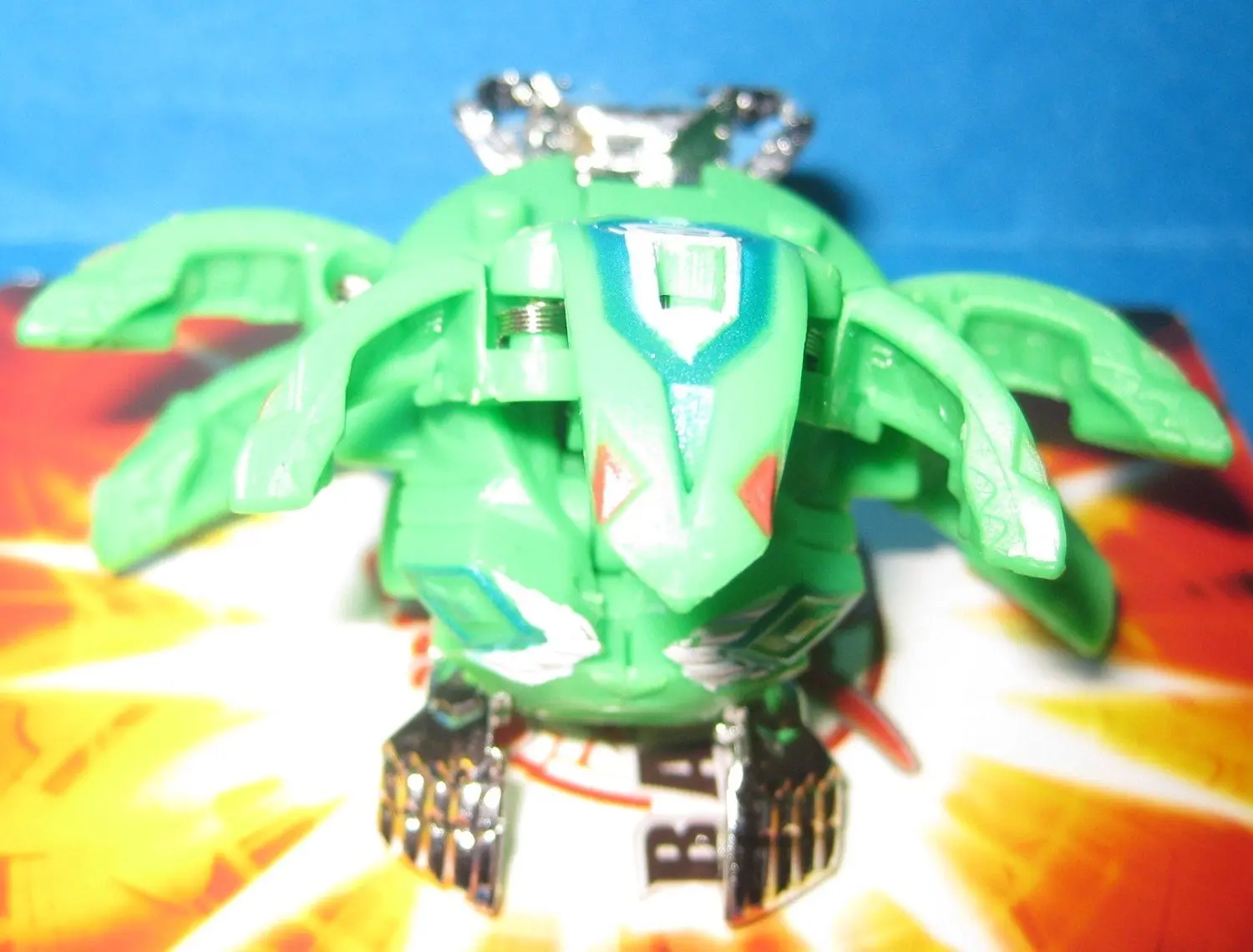Bakugan Season 3 Ventus Green Phosphos Metal Chrome 750G New Loose Figure.....