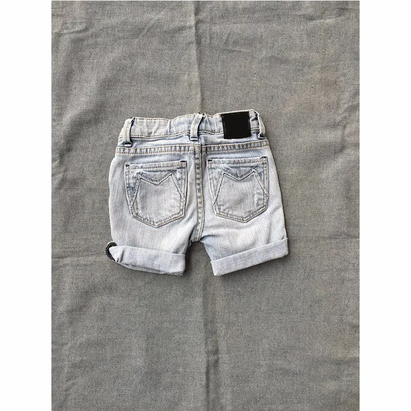 short jeans com fiapos