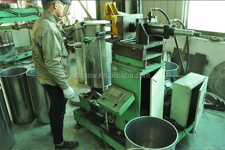 honey-extractor 6