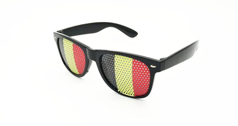 flag sunglasses (1).jpg