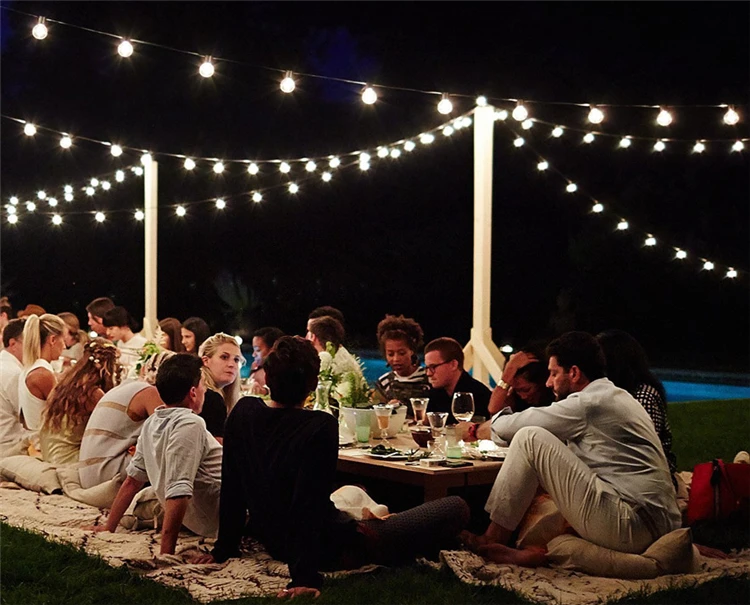 Patio string lights02.jpg