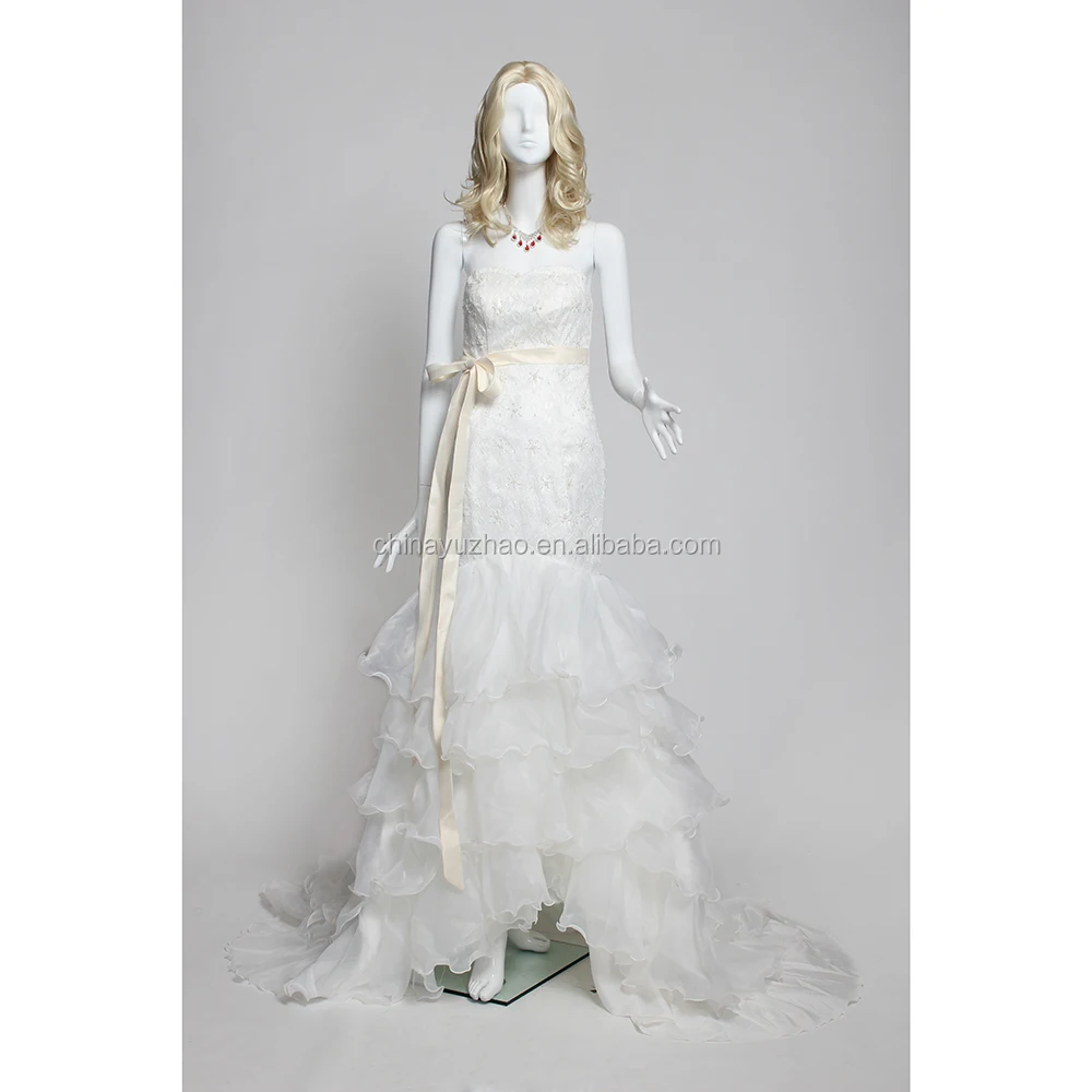 Beautiful Elegant White Full Body Female Mannequin For Wedding