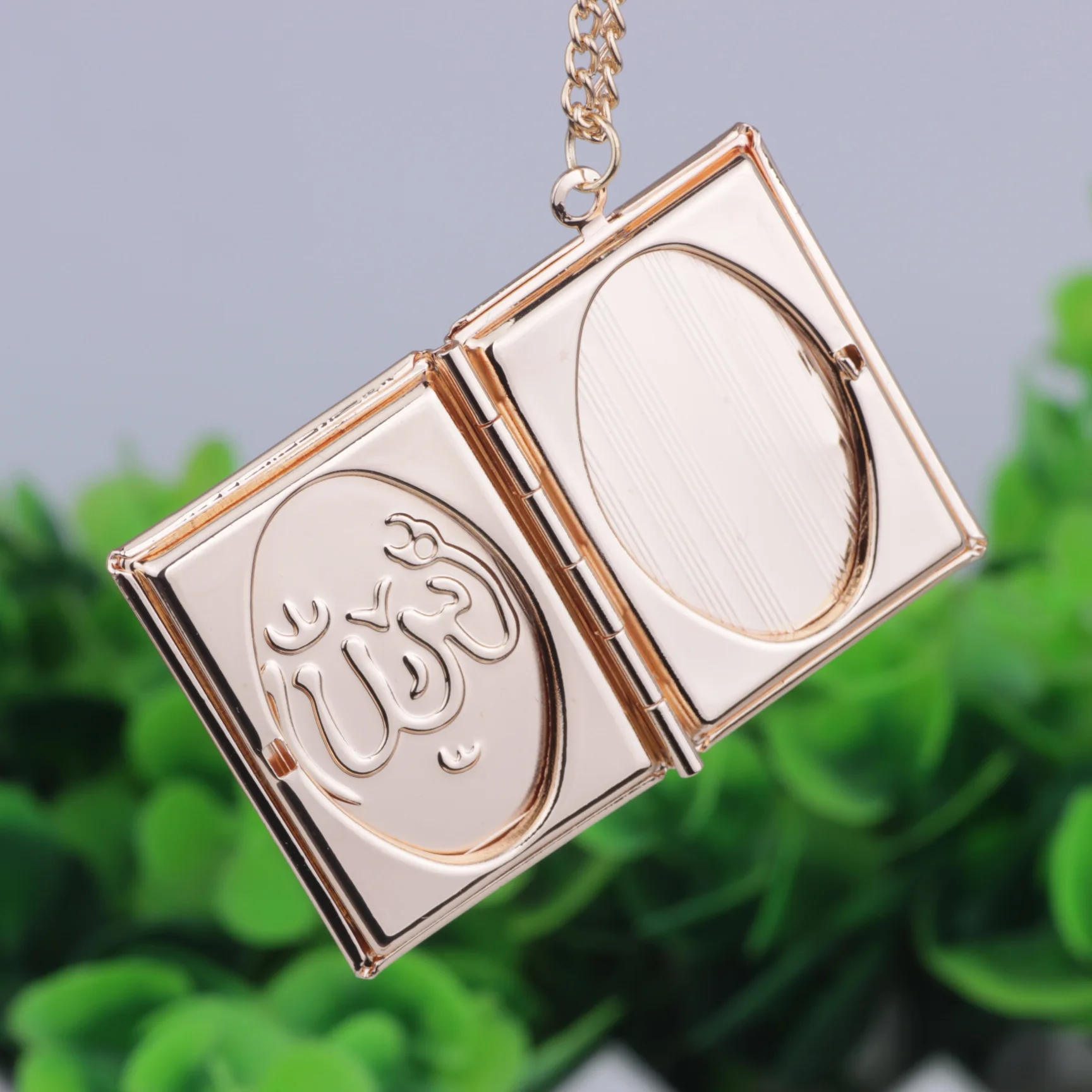 2016 New Silver Muhammad Allah Muslim Islamic Quran Koran Books Loket