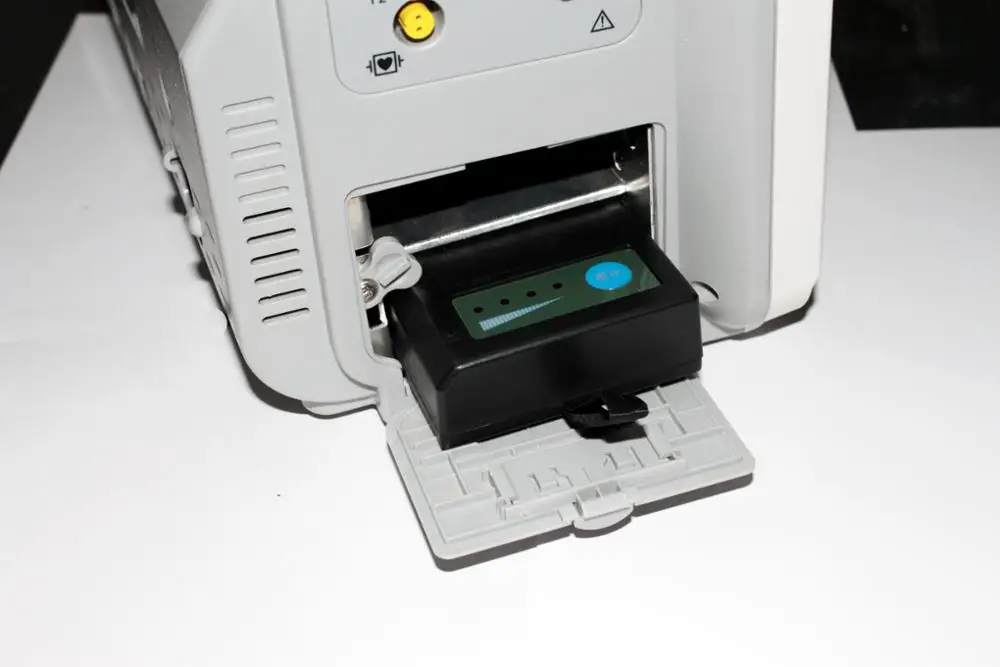 Portable High Quality Patient Monitor Monitor Device With Wire Or Wireless Monitor