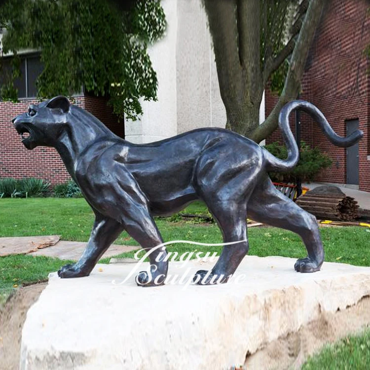 giant panther statue