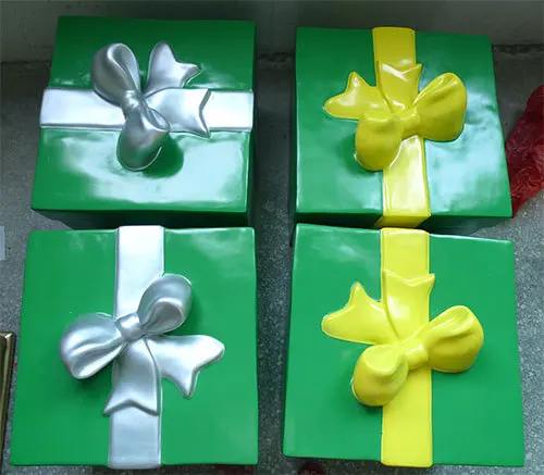 Fiberglas Weihnachten Riesen Geschenk Box Dekoration Fiberglas Urlaub Grosse Skala Dekoration Buy Fiberglas Riesen Geschenk Box Dekorationen Fiberglas Geschenk Box Dekoration Fiberglas Grossen Geschenk Box Dekoration Product On Alibaba Com