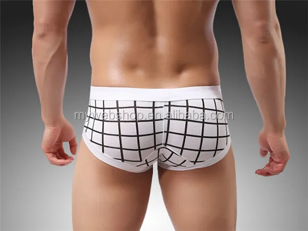 calzoncillos con agujeros