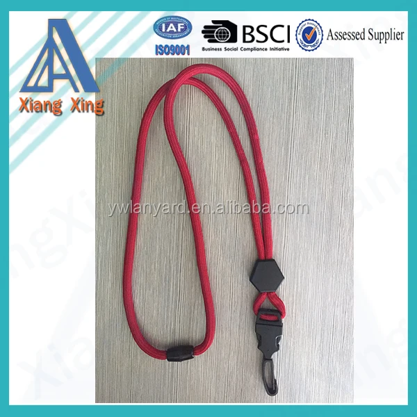 detachable lanyard clip
