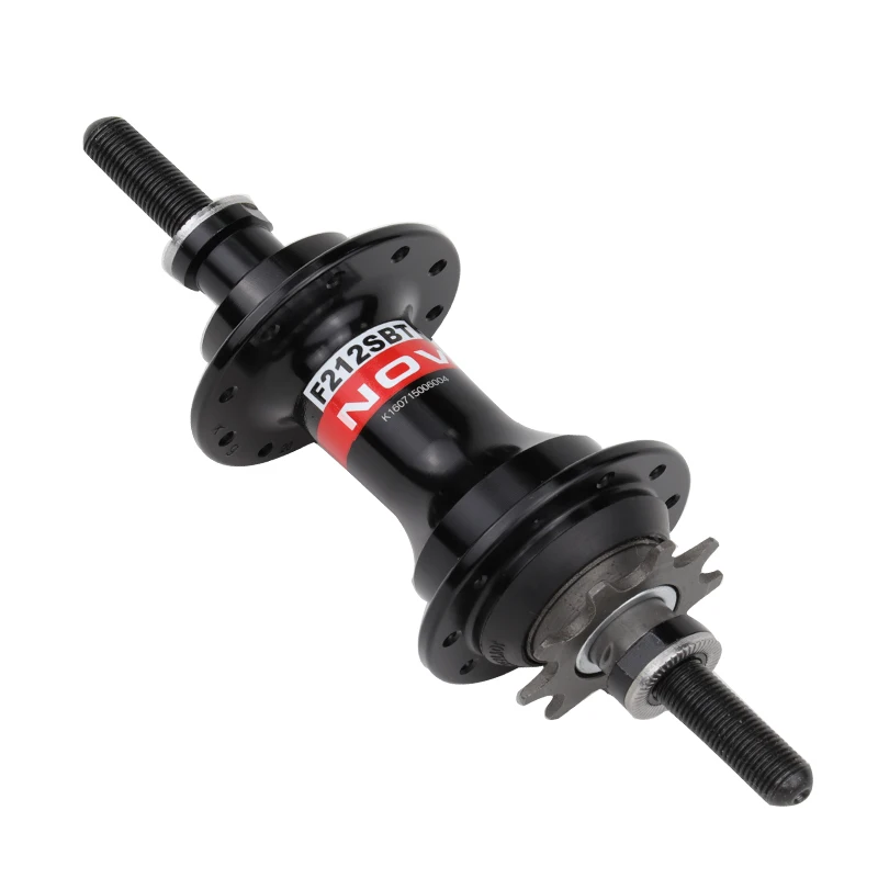 Blade ball hubs