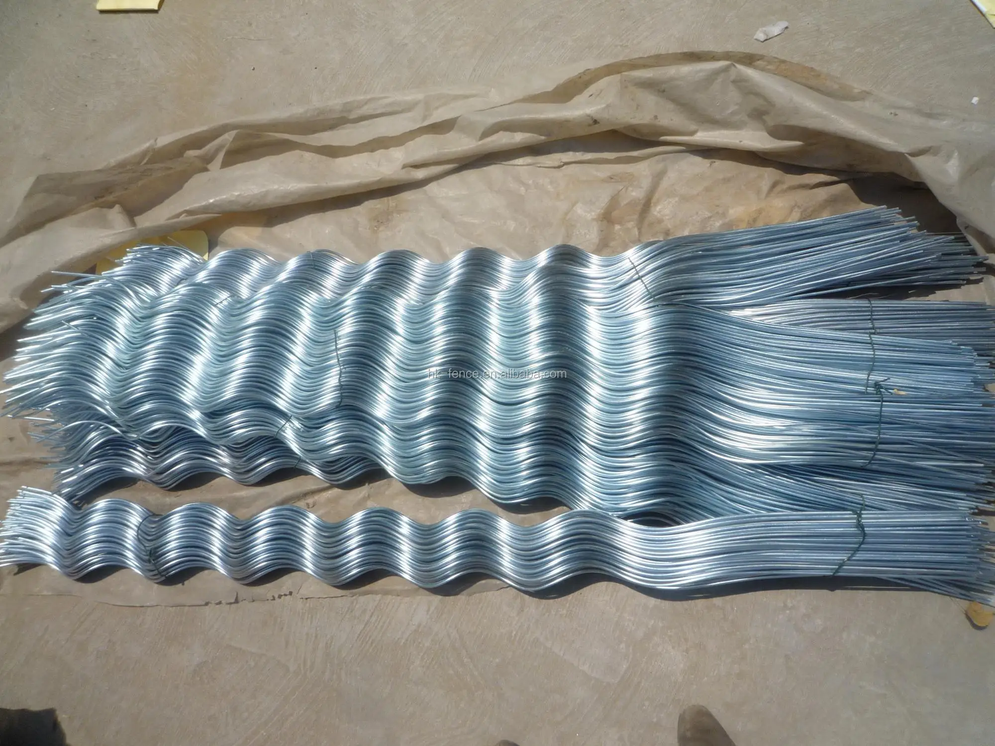 Factory Supply 1.8m Galvanized Plant Support Tomato Spiral Steel Stakes