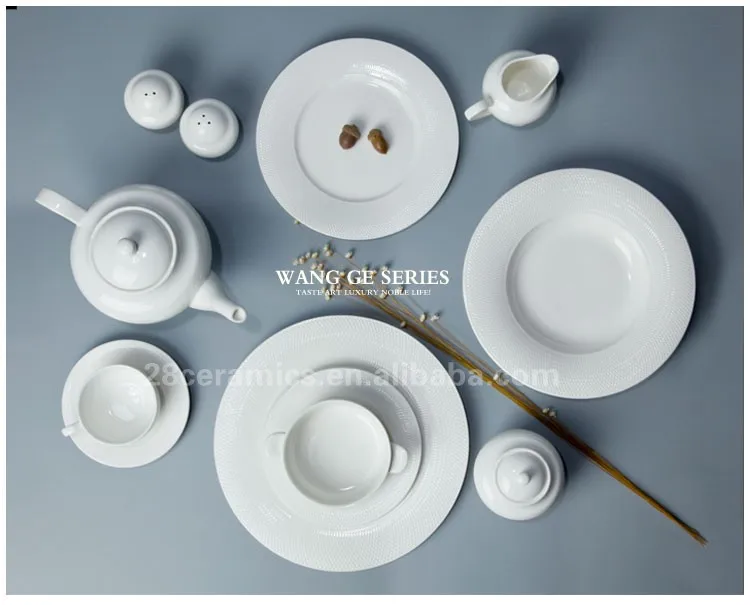Wholesale western crockery dinnerware white restaurant hotel ceramic plate good 11" porcelain pasta plate