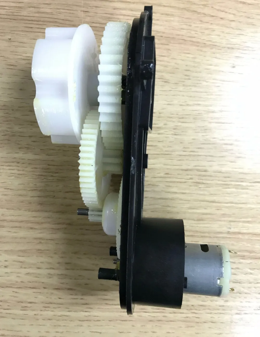 High Quality Toy Car 6 Plum Gear Box With 390 12v 6v Motor Children