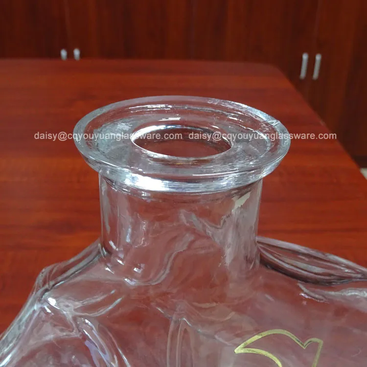 lead free crystal whiskey decanter