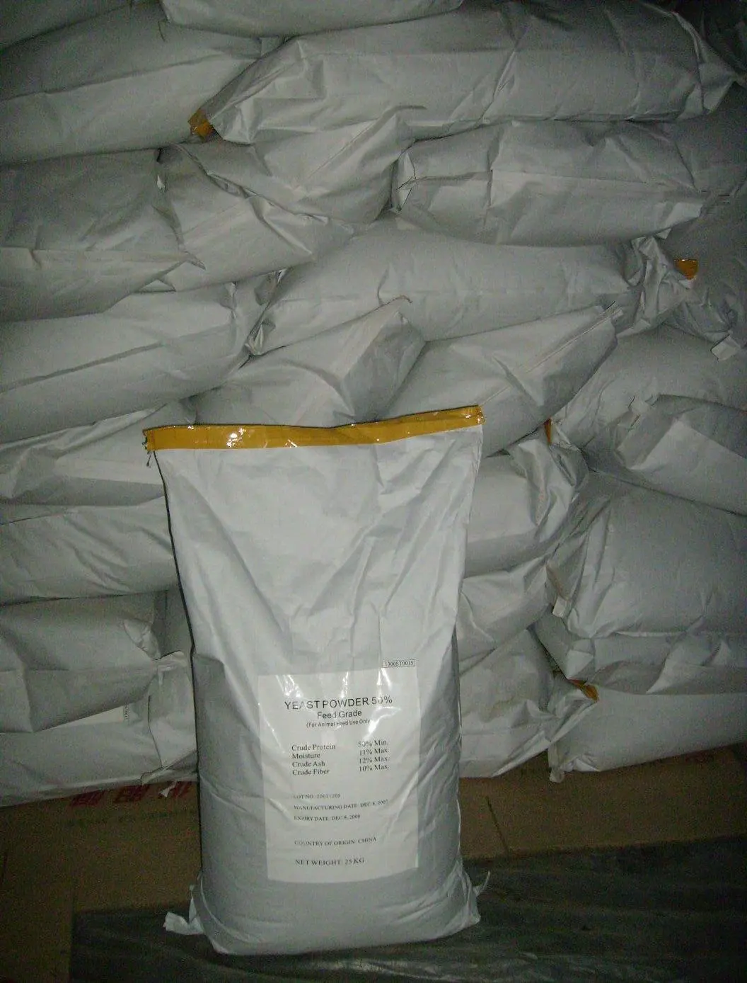 Premium Grade Active Dry Yeast Powder Granule For Animal Feed Additives