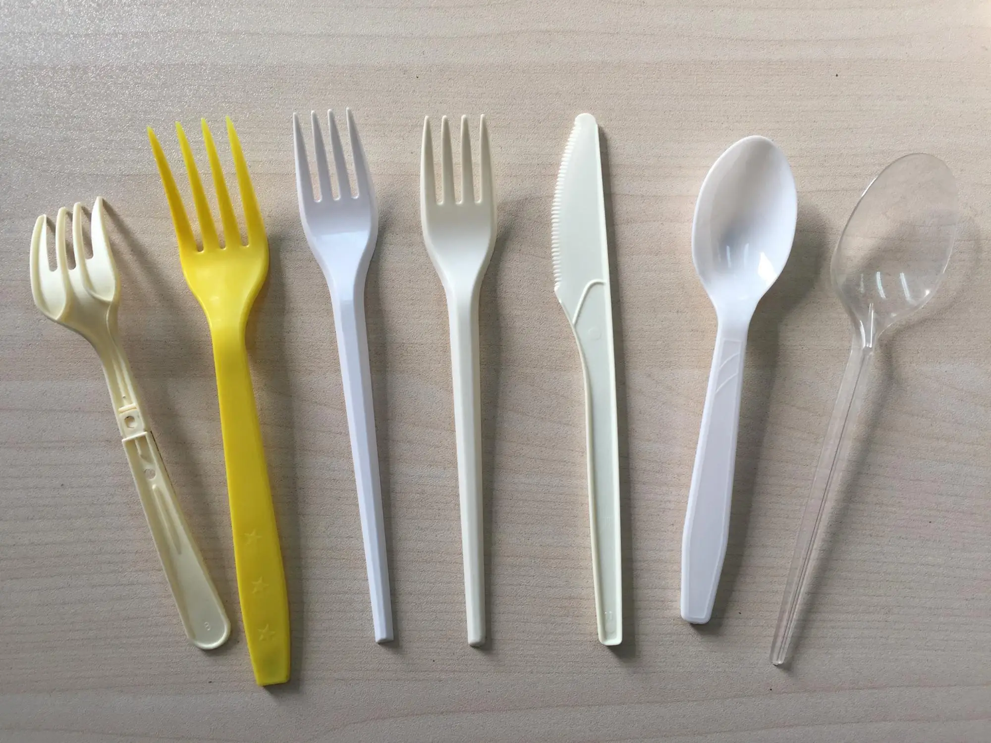 Automatic Plastic Fork Knife Spoon Pallet Making Injection Molding