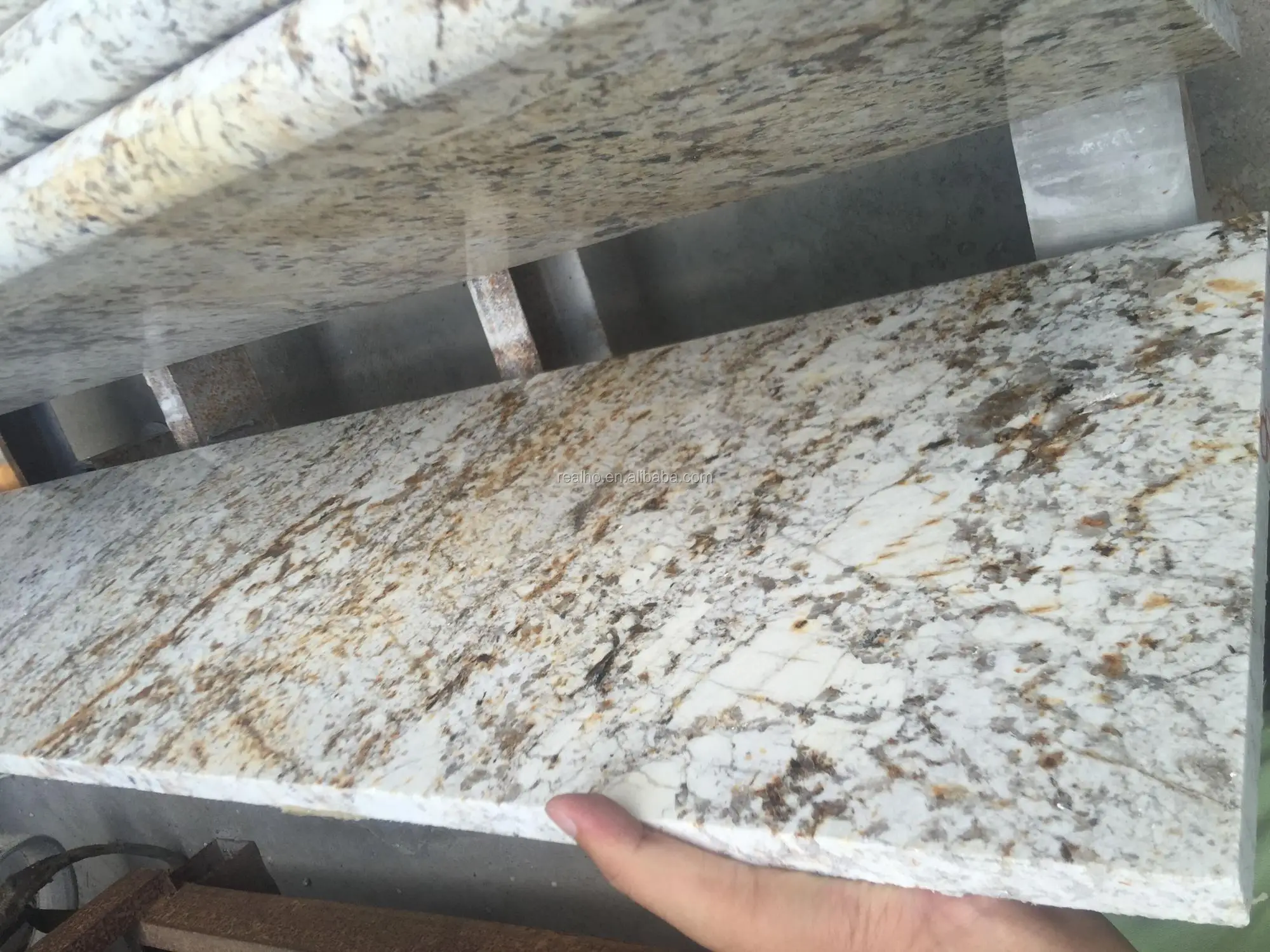High Quality Natural Stone Polished Snow White Granite Kitchen