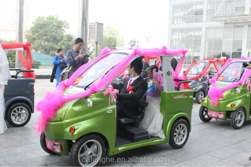 Ce Cert Mini Electric Wedding Car 2 Seater Cheap Golf Cart For