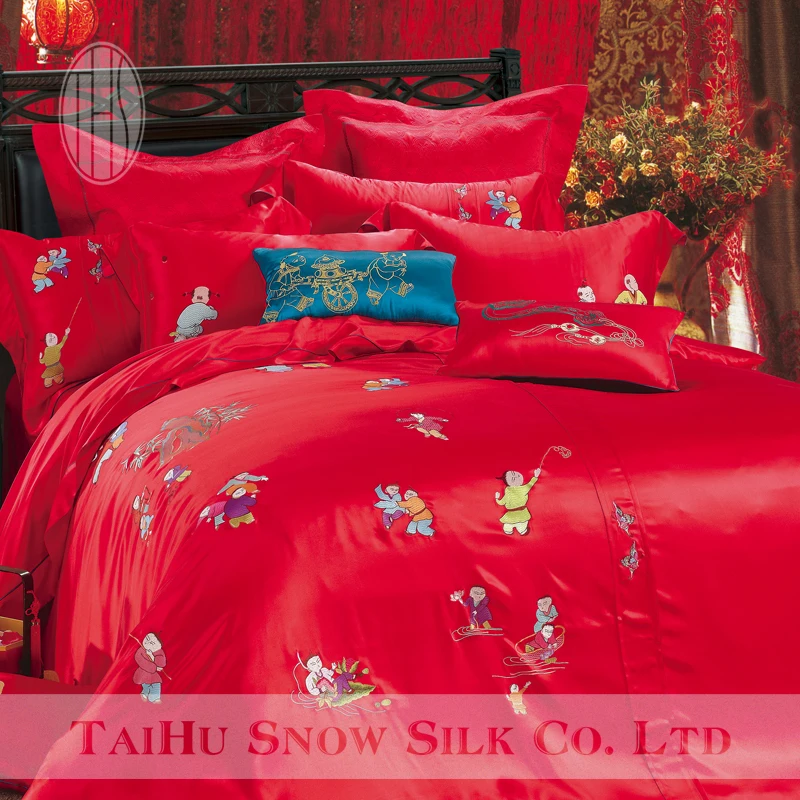 Taihu Snow China Red Silk Satin With Embroidery Oriental Style Noble Wedding Bedding Comforter Set 6pcs Buy Taihu Snow China Red Silk Satin With Embroidery Bedding Set Oriental Style Wedding Comforter Set Noble Bedding