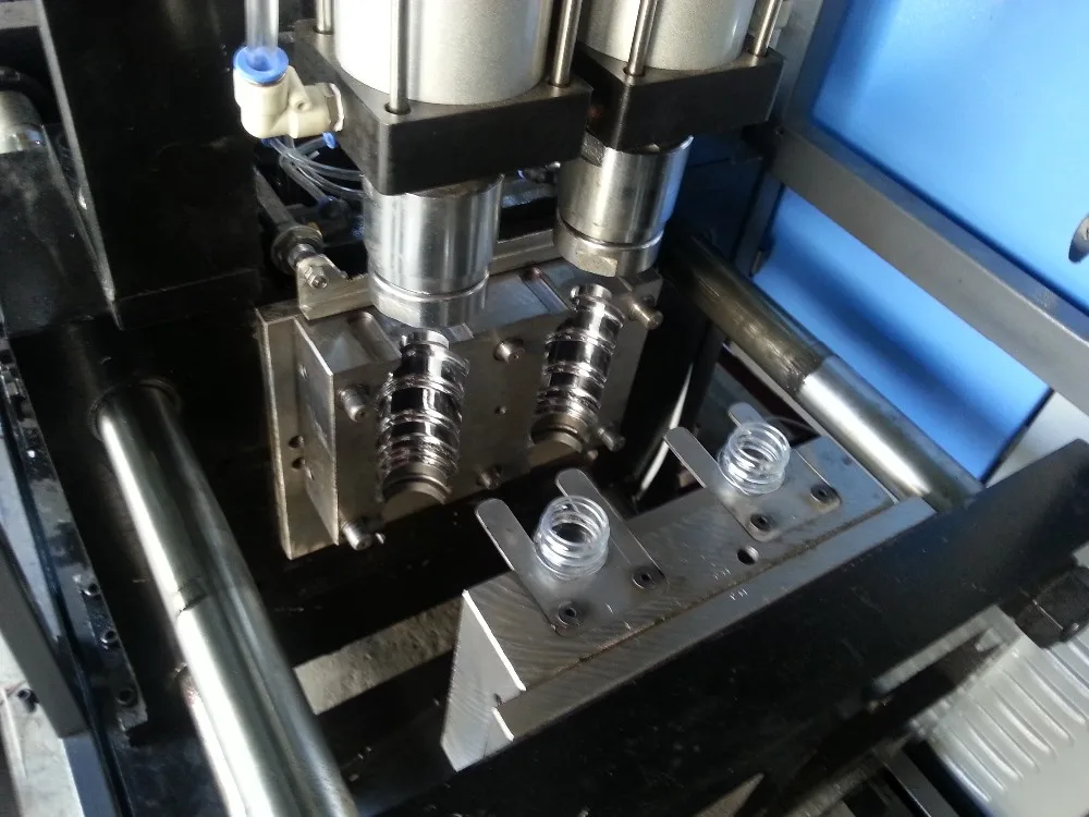 所有行业  机械设备  塑料与橡胶加工机器  拉伸吹瓶机  产品描述