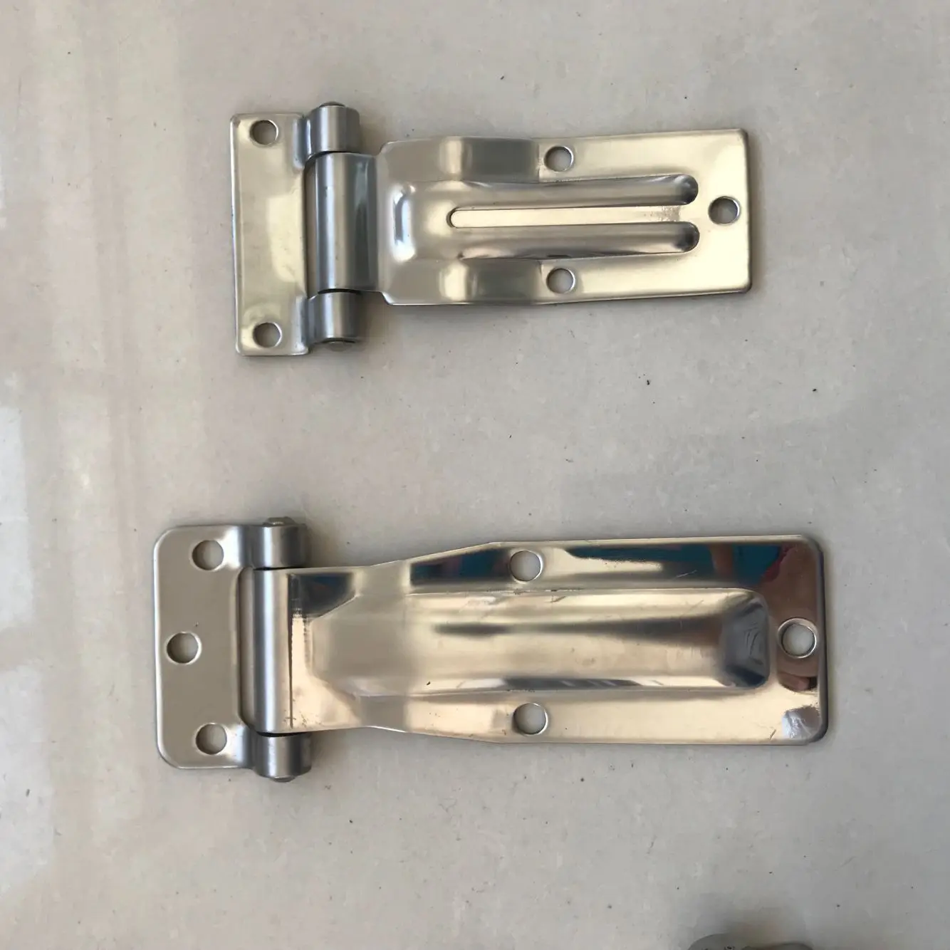 Guaranteed Quality U Type Cargo Trailer Container Door Hinge Buy