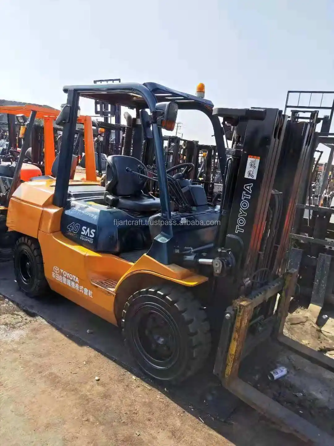 toyota fd40  (3).jpg