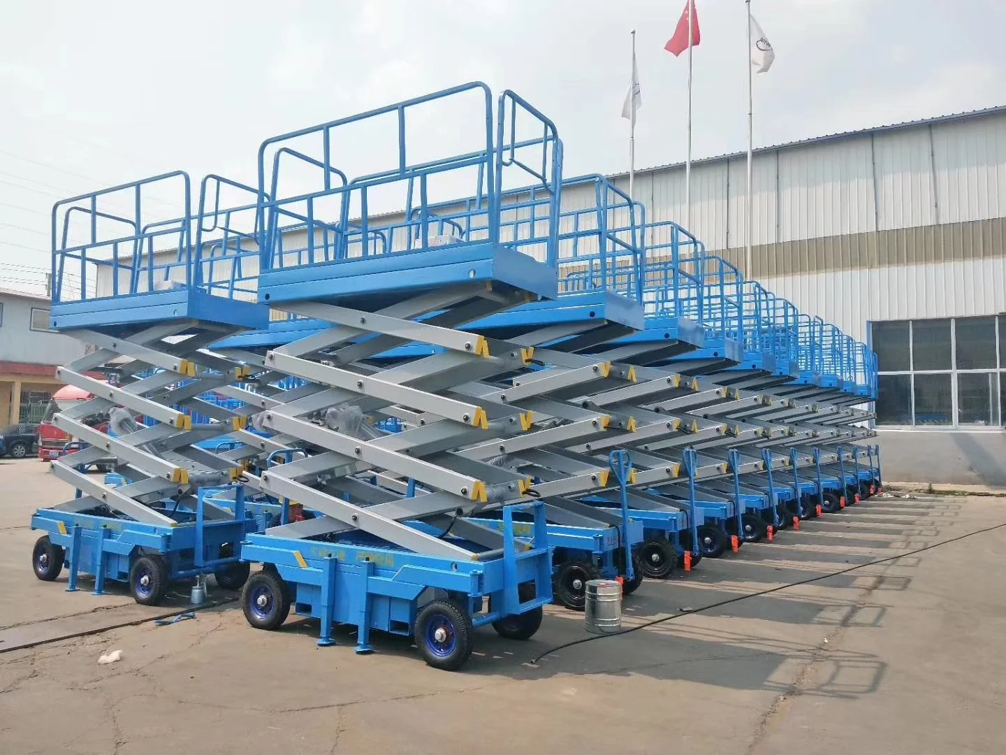 Customized Hydraulic Ladder Lift Buy Hydraulic Ladder Lift Product on