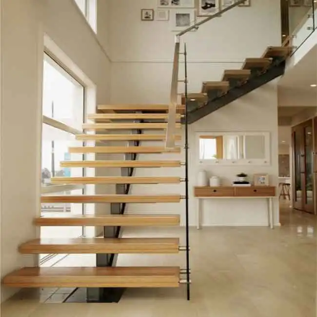 住宅别墅阁楼楼梯玻璃木材单纵梁 l 和 u 形楼梯,楼梯供应商