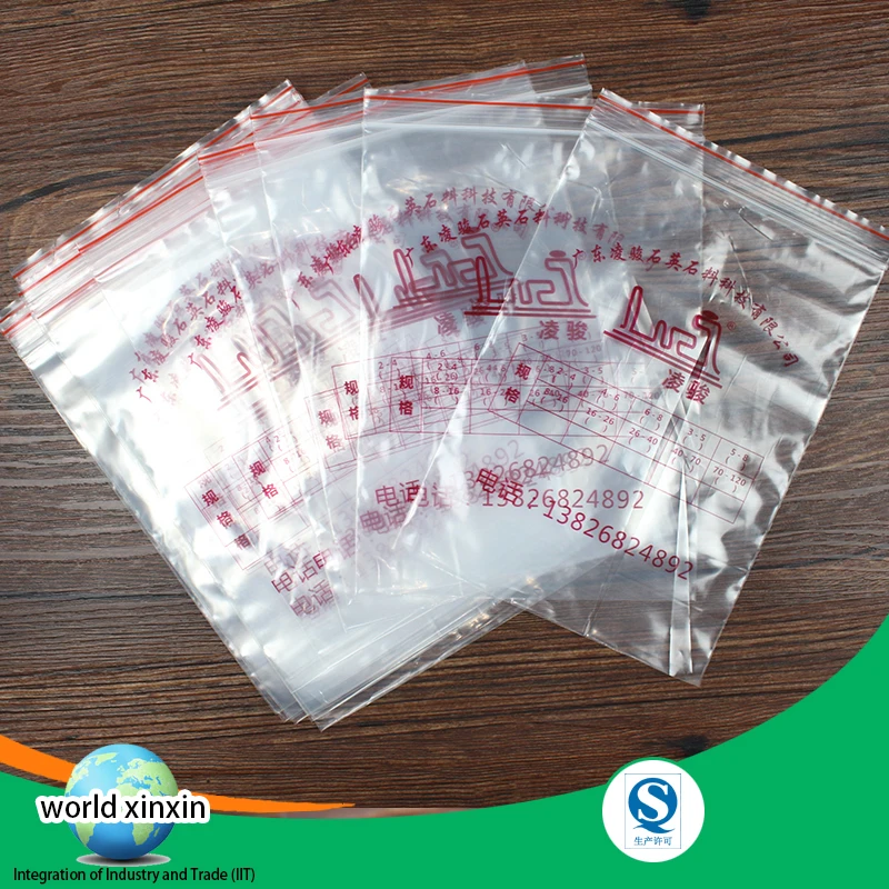 clear plastic resealable bags