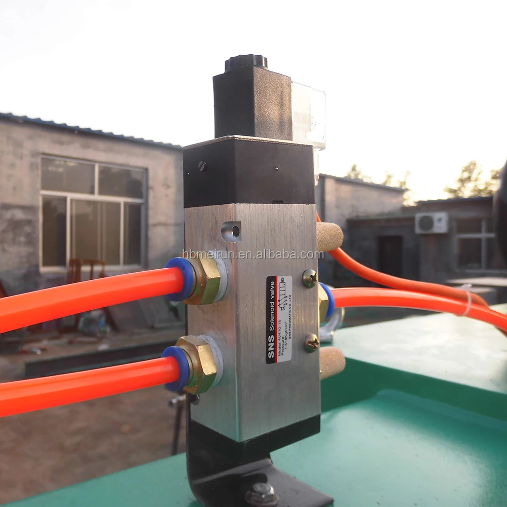 Steel Wire Mesh Small Spot Welding Machine , Water Cooled Spot Welder Instantaneous Current