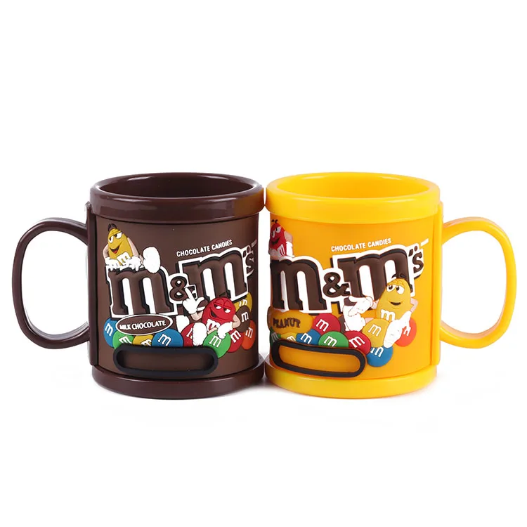 childrens plastic christmas mugs