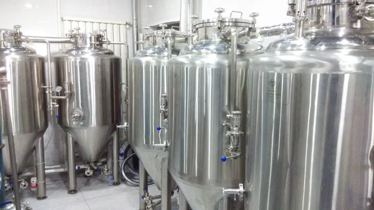 Stainless Steel And Copper 200l Beer Conical Jacketed Fermenter With ...