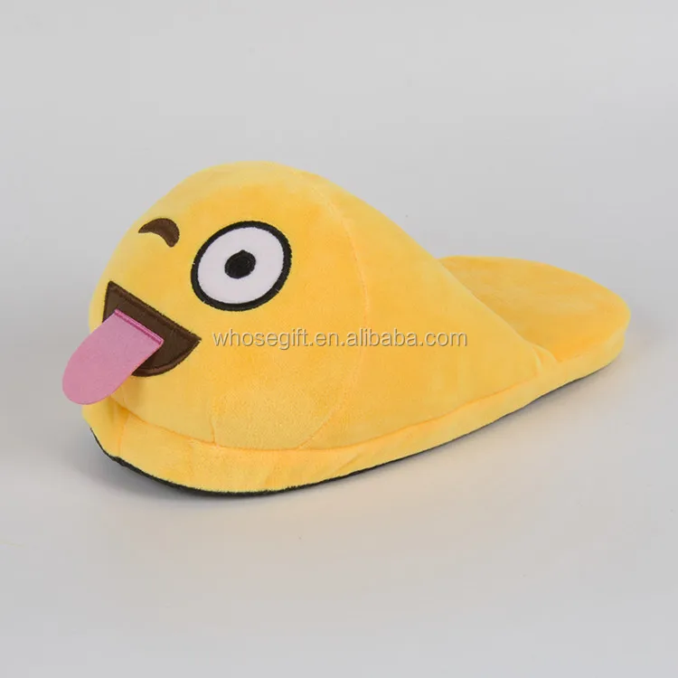 Free size indoor emoji slippers/plush emoji shoes/ Soft slippers plush for Man and Women