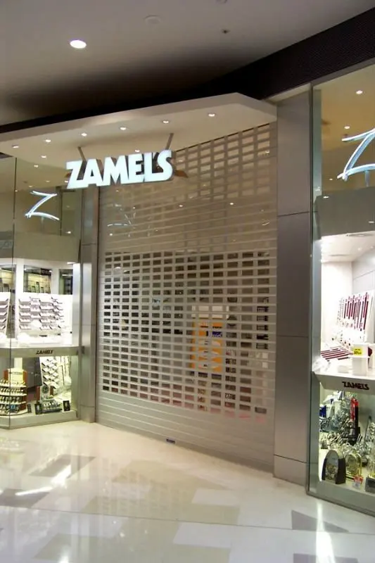 roller door-TMS77B.JPG