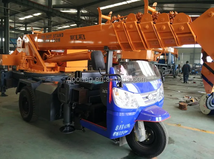 tricycle crane 700 1.jpg