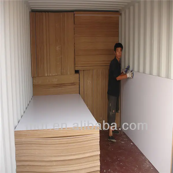 loose packing in container.jpg