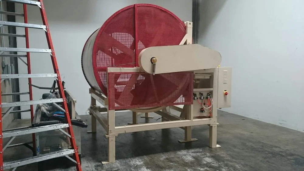 我公司是一家专业生产工厂 蜡烛设备,蜡烛和蜡烛配件.