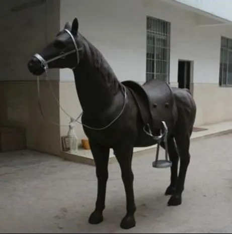 Where can you see full-size fiberglass horses?