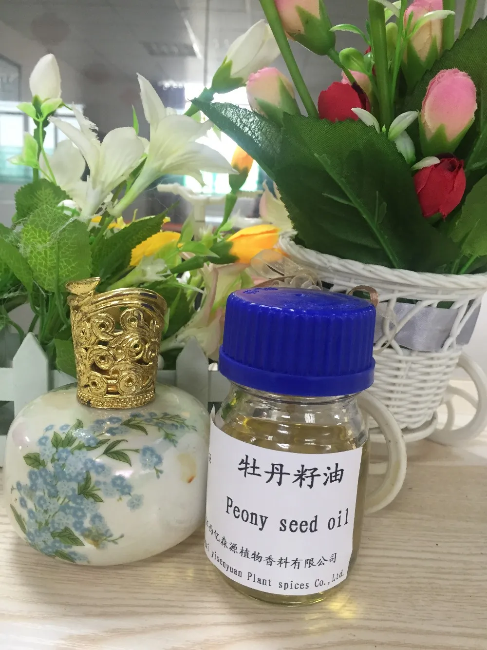 Healthy Products Organic Edible Peony Seed Essential Oils Pharmaceutical Grade Peony Seed Oil