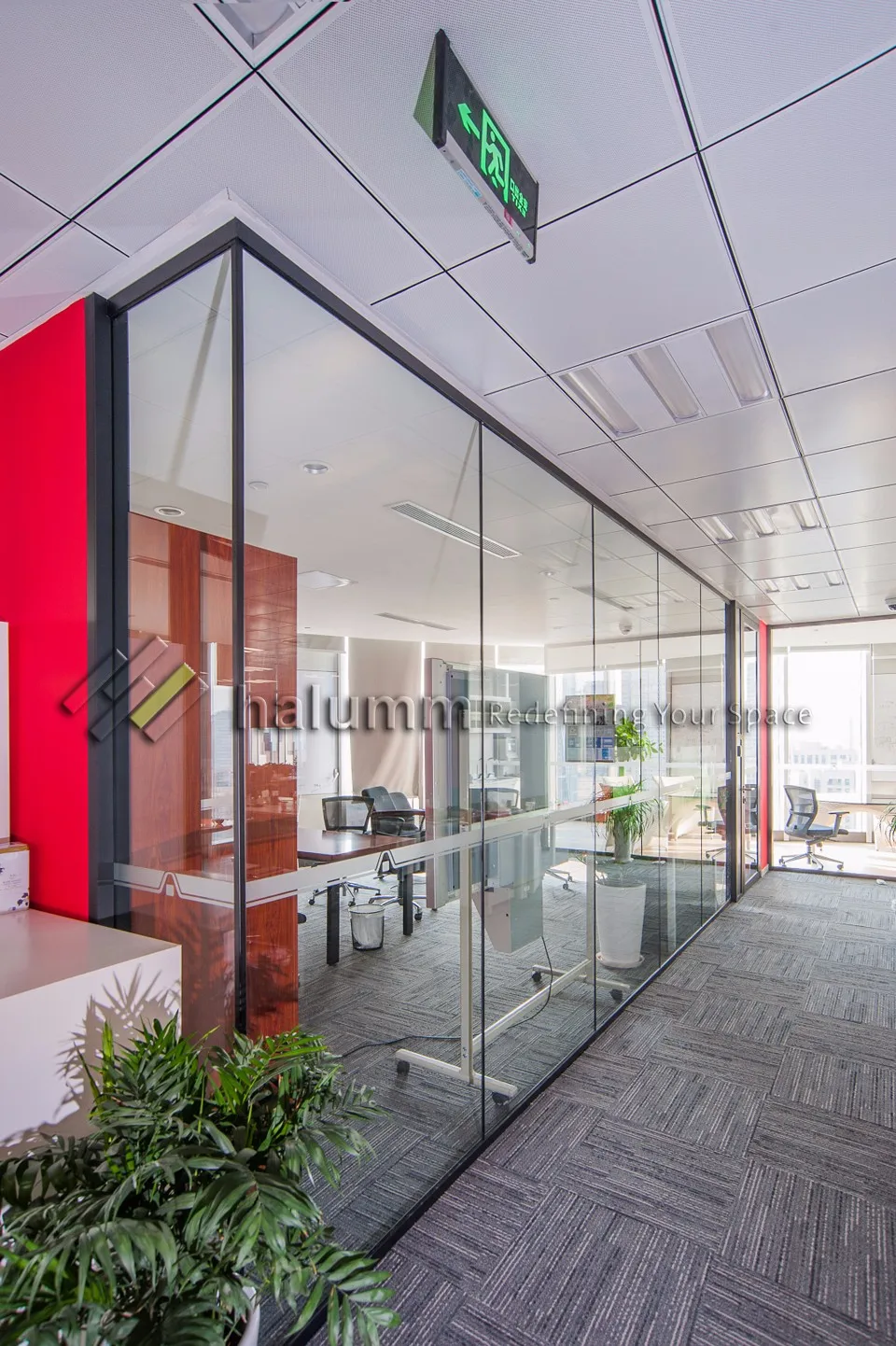 Halumm Modern Office Wall Full Height Glass Design High Partition