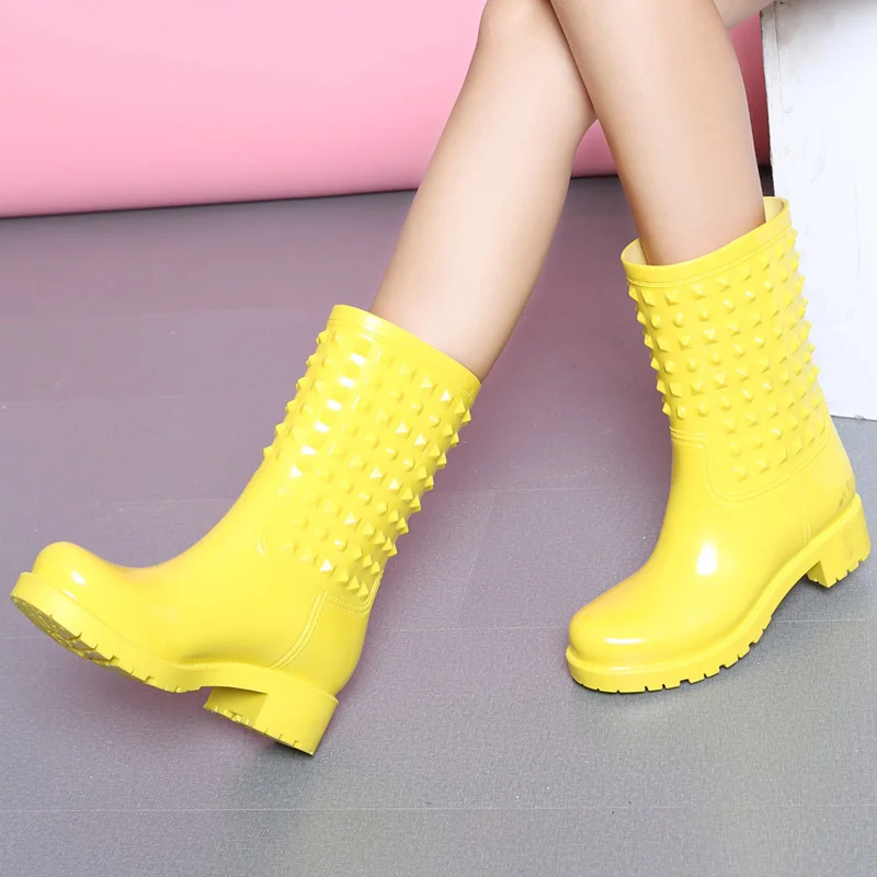 cheap rain boots for womens