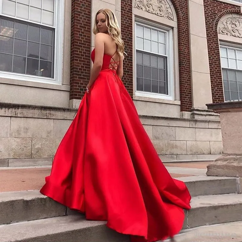 Red Prom Dress With Pockets V-neck A 