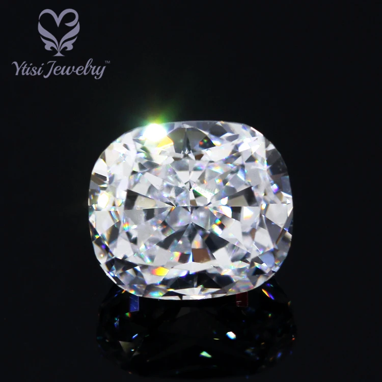 Girdle faceted strong color and fire loose moissanite stone long cushion crushed ice cut moissanite price.jpg