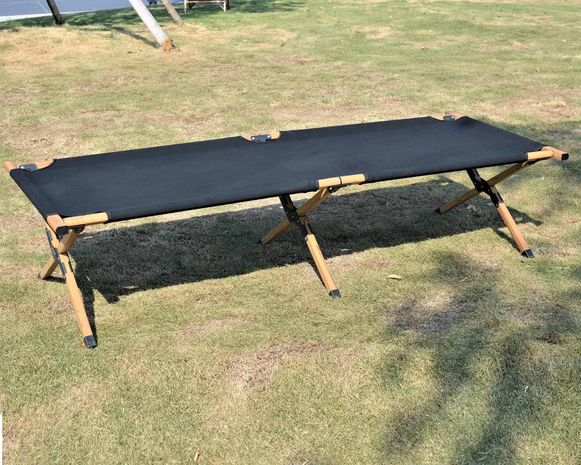 批发金属框架折叠军队睡觉婴儿床军用担架露营床