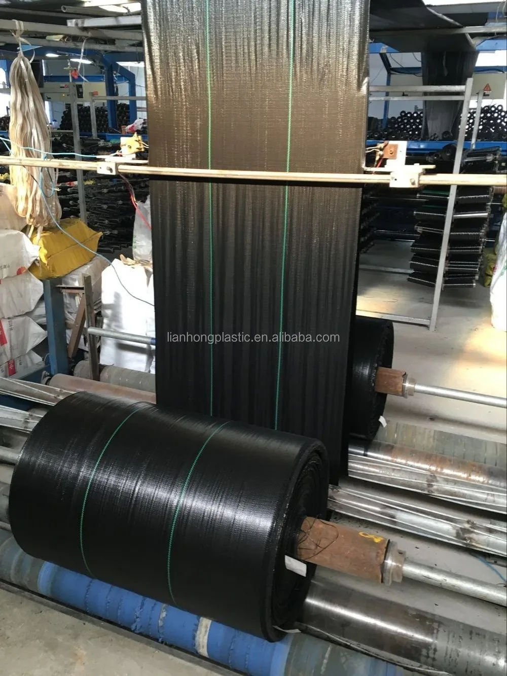 Agricultural And Garden Ground Cover Weed Mat Rolls Landscape Fabric