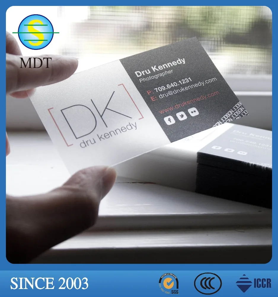 custom plastic business cards