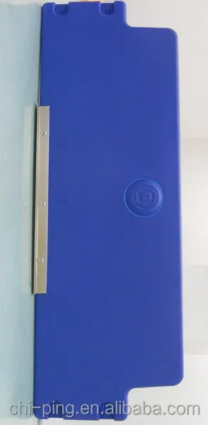 plastic partition panel  2015-04-25-  outside view (Vertical)