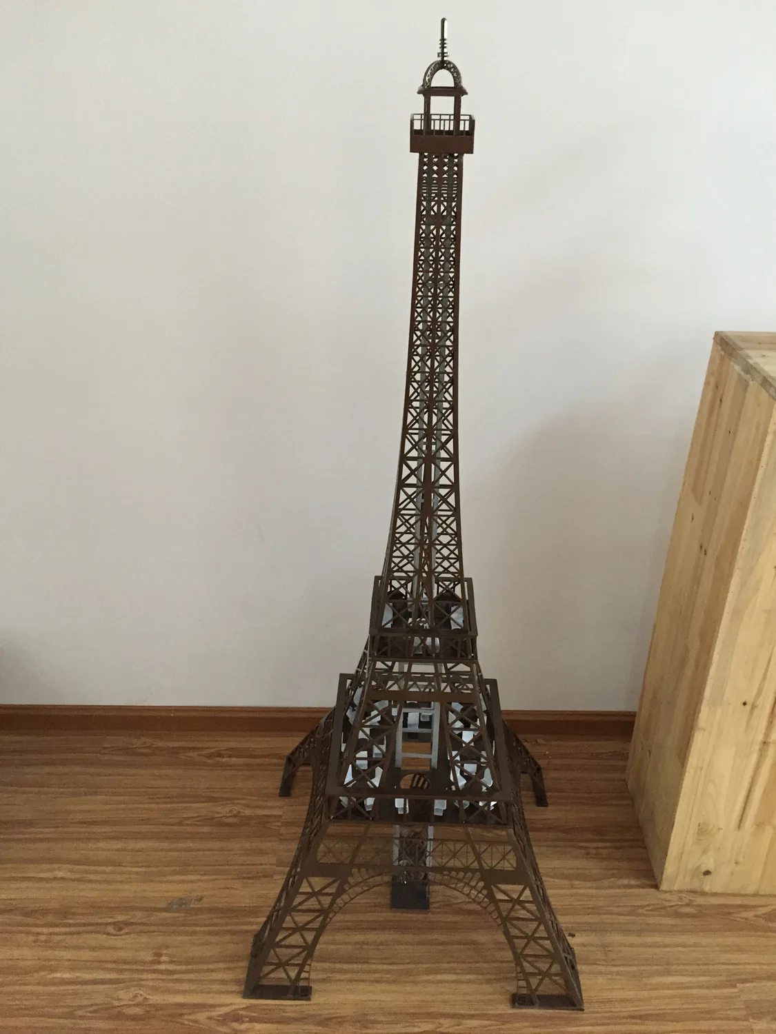 Modern Large Eiffel Tower Steel Statue - Buy Eiffel Tower Steel Statue