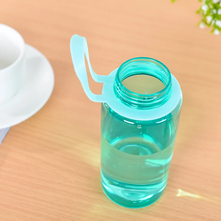 Creative Button Water Bottle Travel Mist Spray Plastic Water Bottle