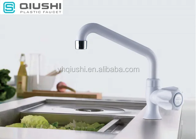 2017 Cold Water Plastic Long Spout Brass Kitchen Mixer Faucet Tap