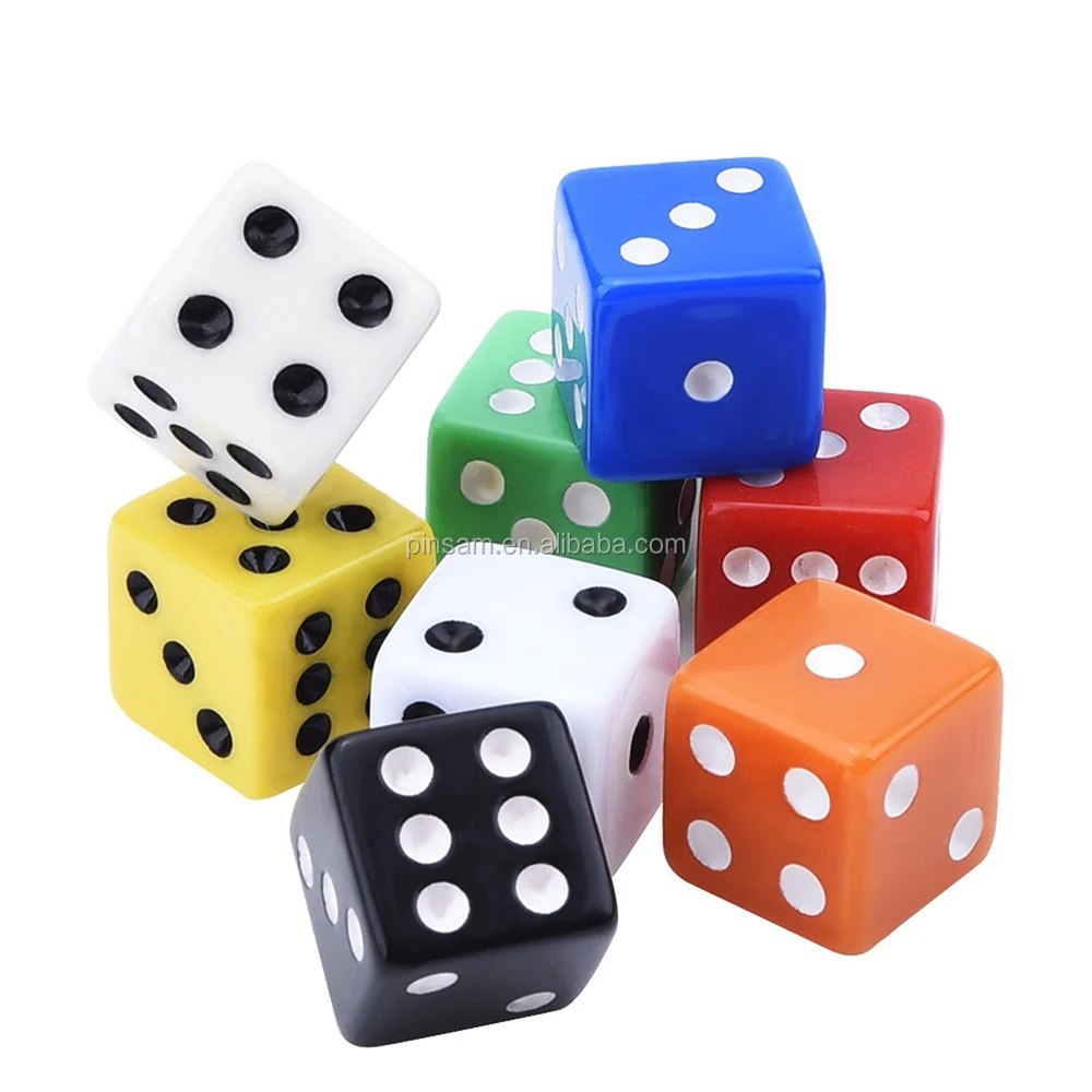 nouveau design polyédrique dés colorés pour le jeu